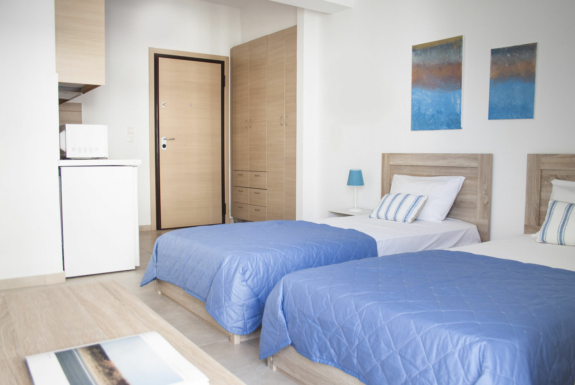 Krinis Apartments Rhodes City Exterior photo